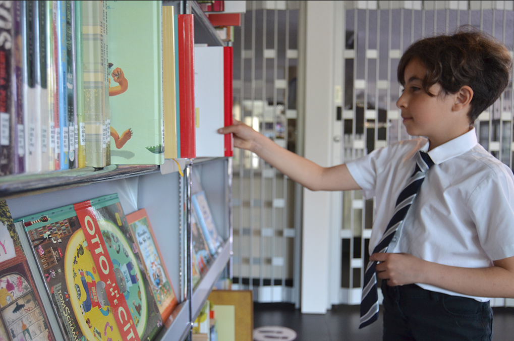 Engaging the World Outside with “Outside in World”