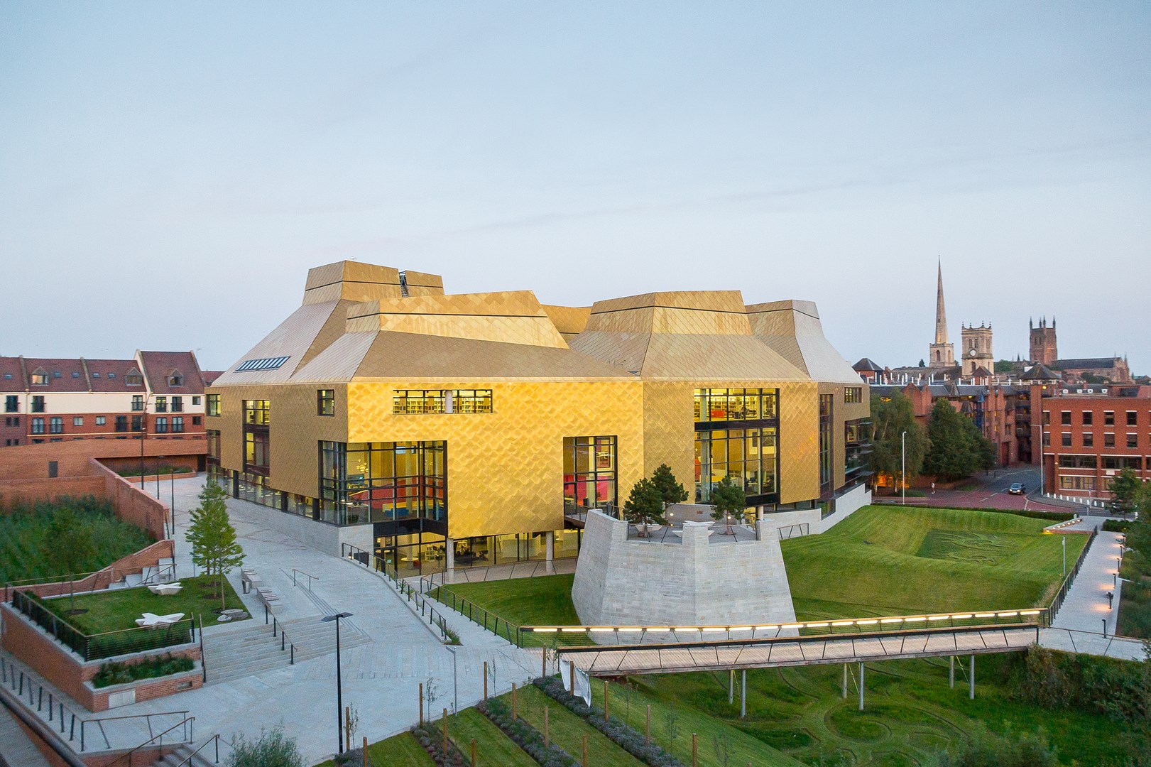 Virtual spring visit to The Hive, Worcester